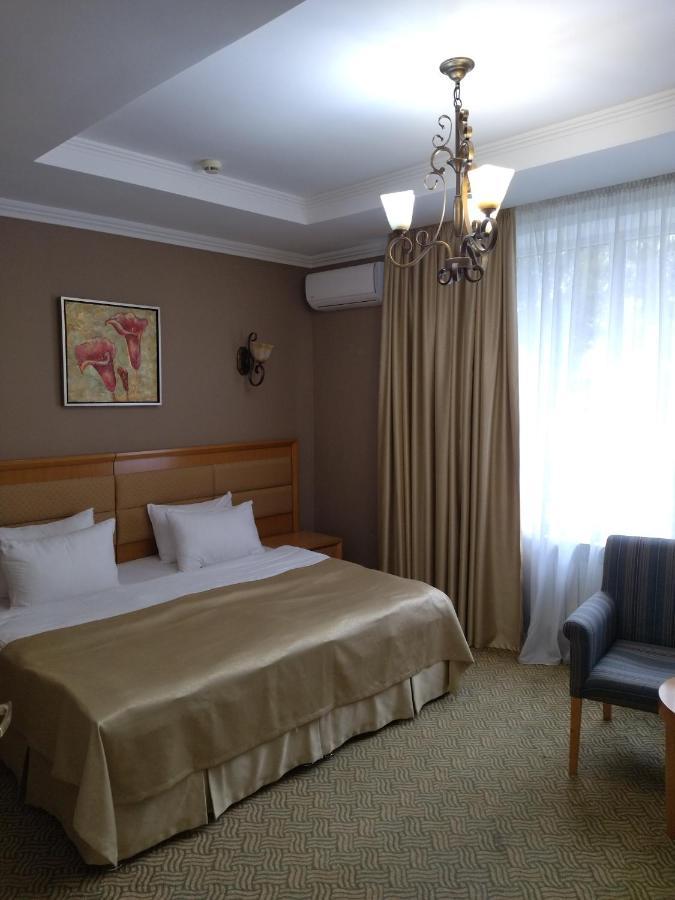 Prestige Hotel Astana Bagian luar foto